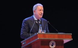 Hulusi Akar: PKK ve YPG hiçbir şekilde Kürt kardeşlerimizin temsilcisi değildir