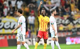 Konyaspor ile berabere kalan Kayserispor, ligde kaldı