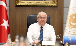 Milli Savunma Bakanı Yaşar Güler, kuvvet ve birlik komutanlarına video konferansla seslendi