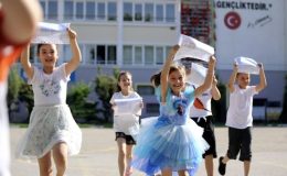 Okullarda yaz tatili için son ders zili cuma günü çalacak