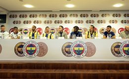 Fenerbahçe’den 7 futbolcu ile toplu imza töreni