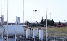 PKK/YPG’den Suriye’de petrol gasbı: Yılda 2,5 milyar dolar örgüt kasasına aktarılıyor